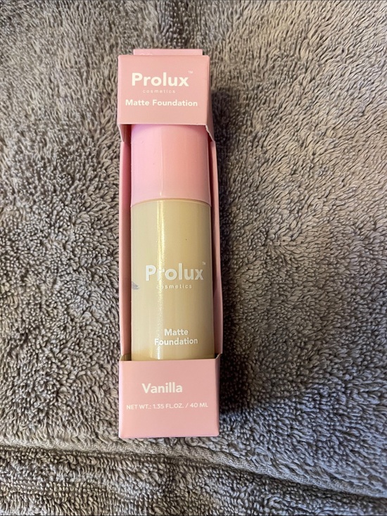 Prolux Other - Prolux Matte Foundation - Vanilla